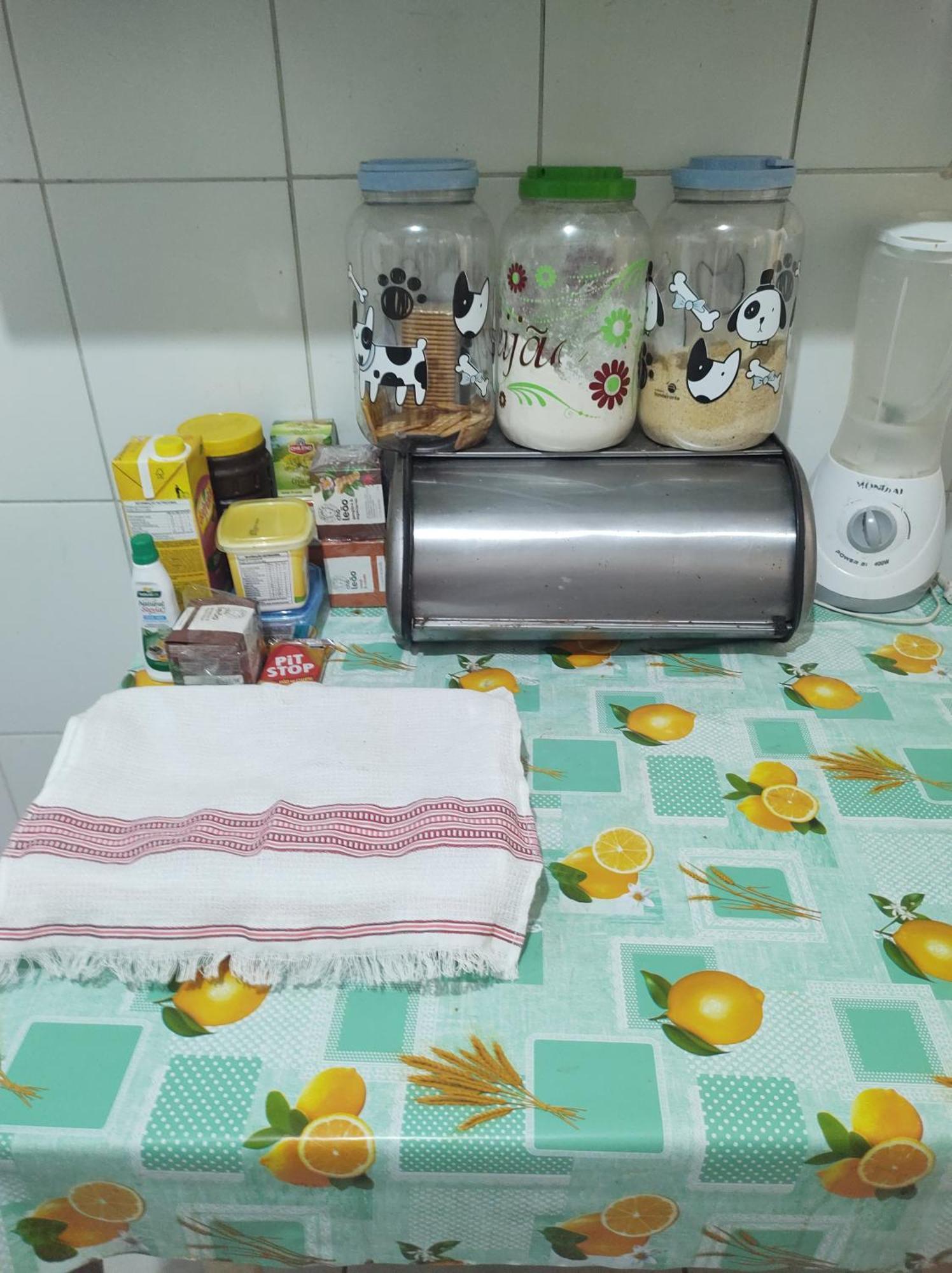 Habitación en casa particular Em Casa De Familia- Riacho Brasilia